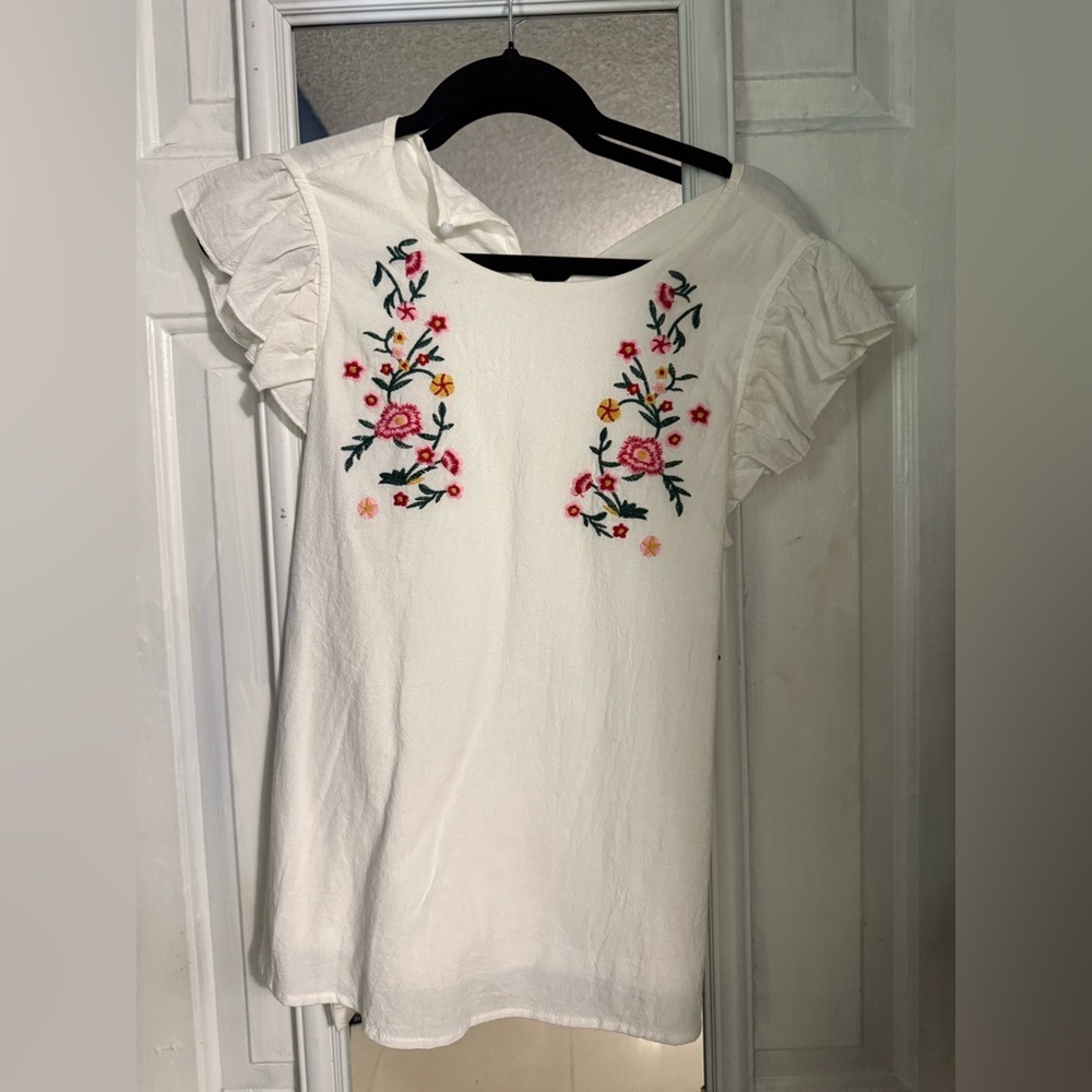 Embroidered White Ruffle Sleeve Top